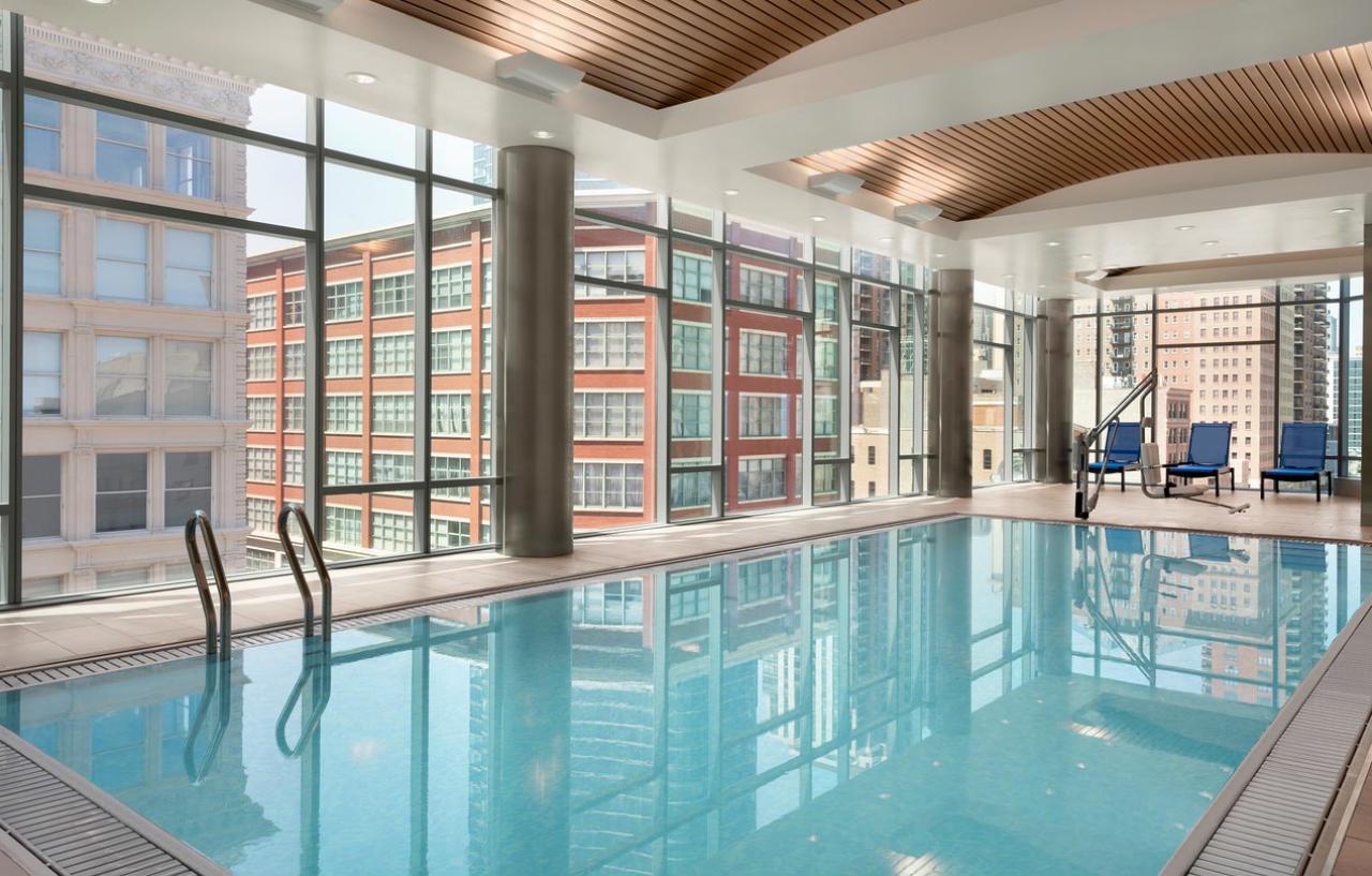 Homewood Suites By Hilton Chicago Downtown South Loop Exterior photo
